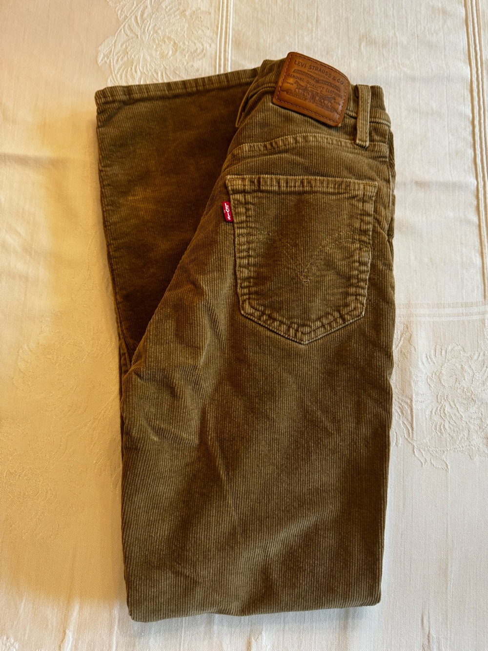 Levi's Women’s Corduroy Pants in Barley - KK0028